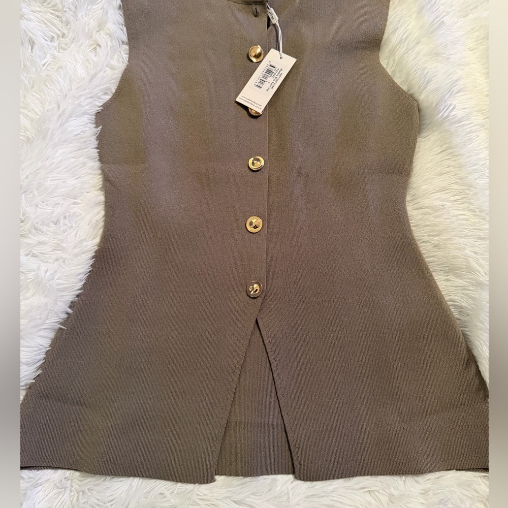 Petal and Pup Stylish Sleeveless Sweater Vest - Picture 12 of 12